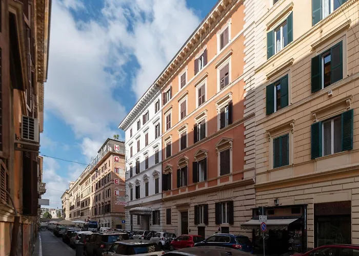 Guesthost - Termini Cozy Grey Apartment *