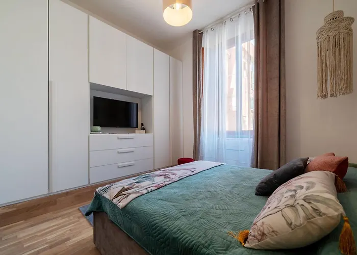 Guesthost - Termini Cozy Grey Appartement
